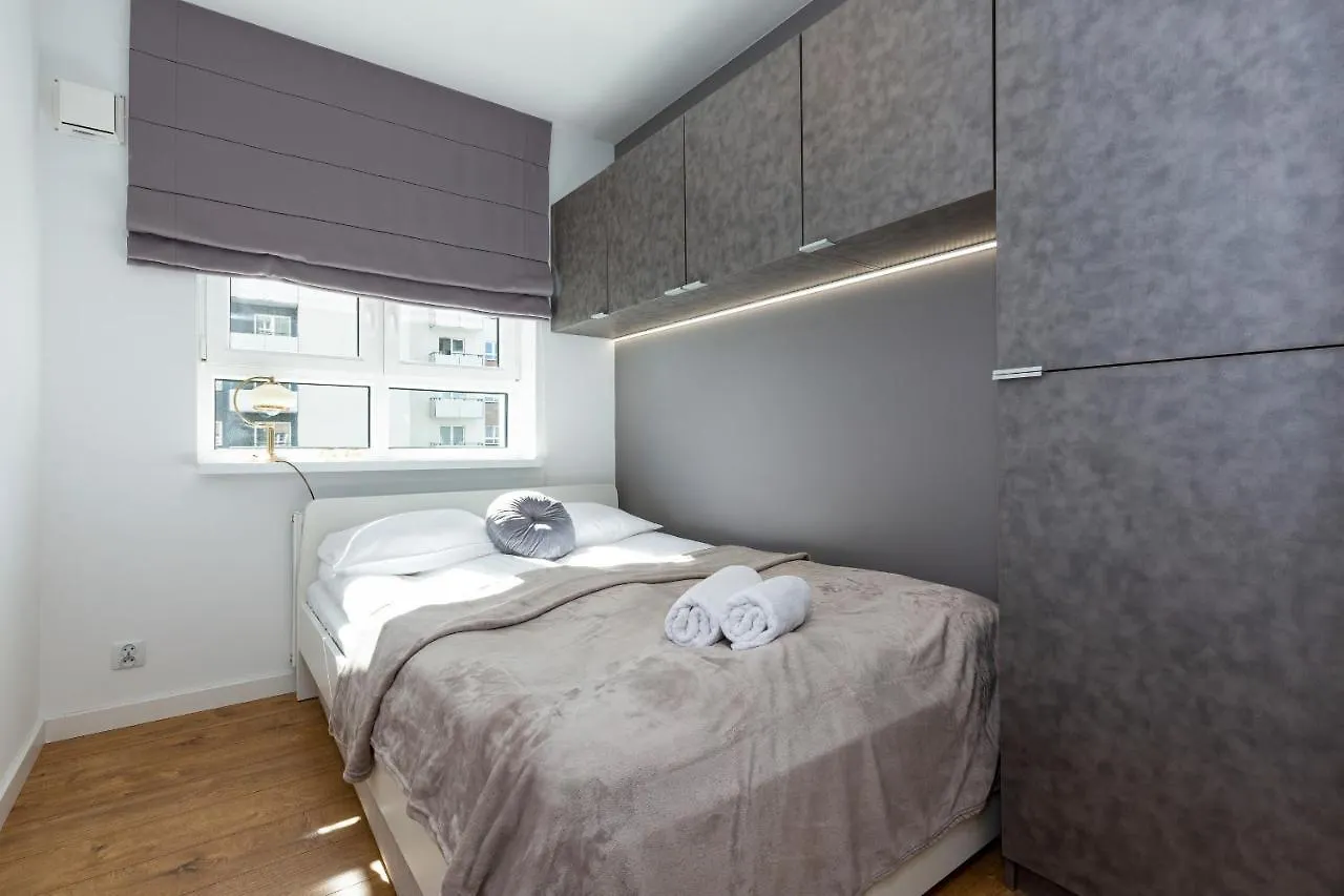 Apartments Parks Of Warsaw By Noclegi Renters